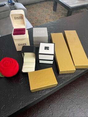 Zales Cream & Silver Jewelry Box and 6 Assorted boxes.